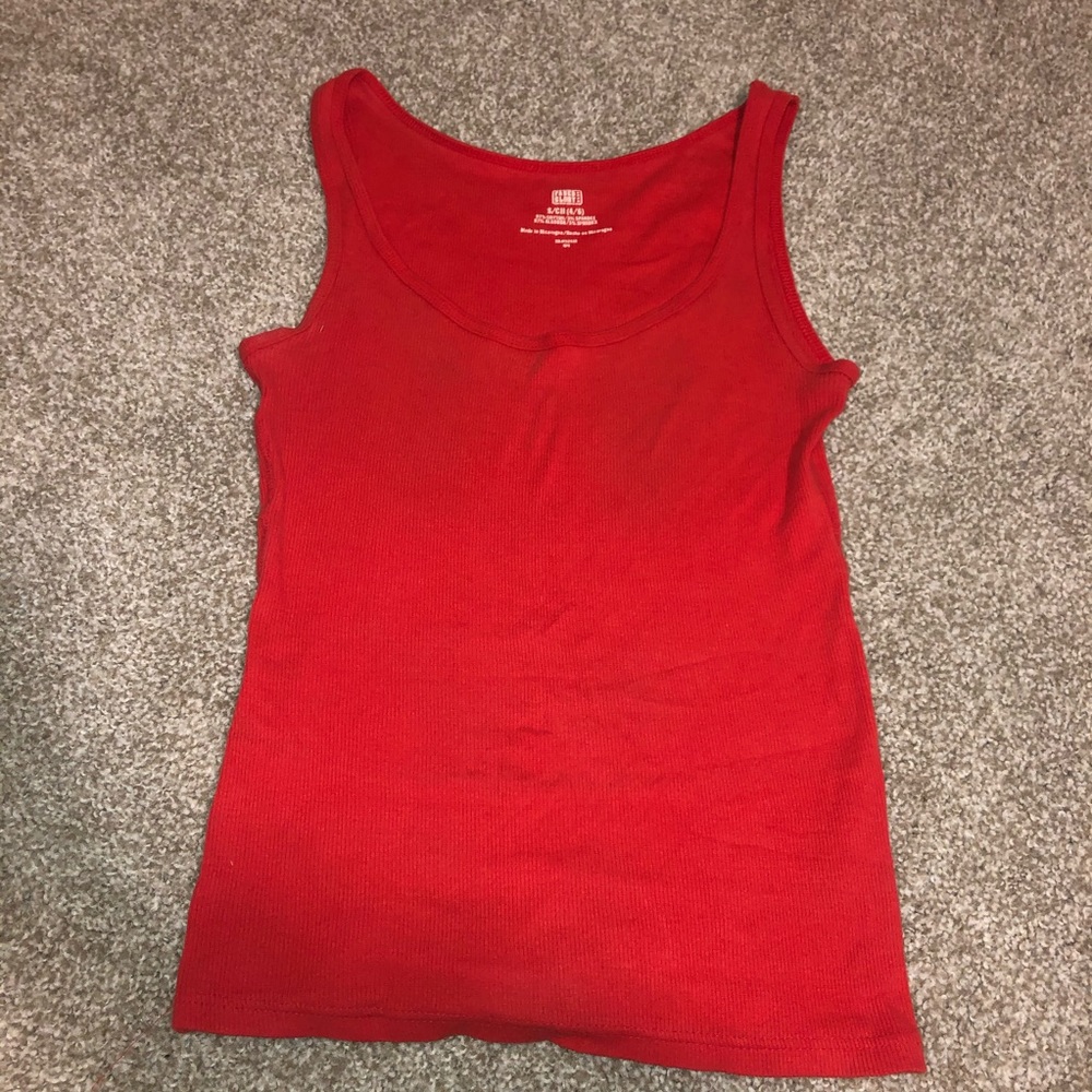 staple simple scoop neck tank